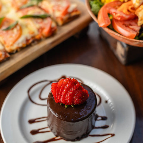 Paquete | Pizza chica + Ensalada Don Pepe chica + Postre del Día